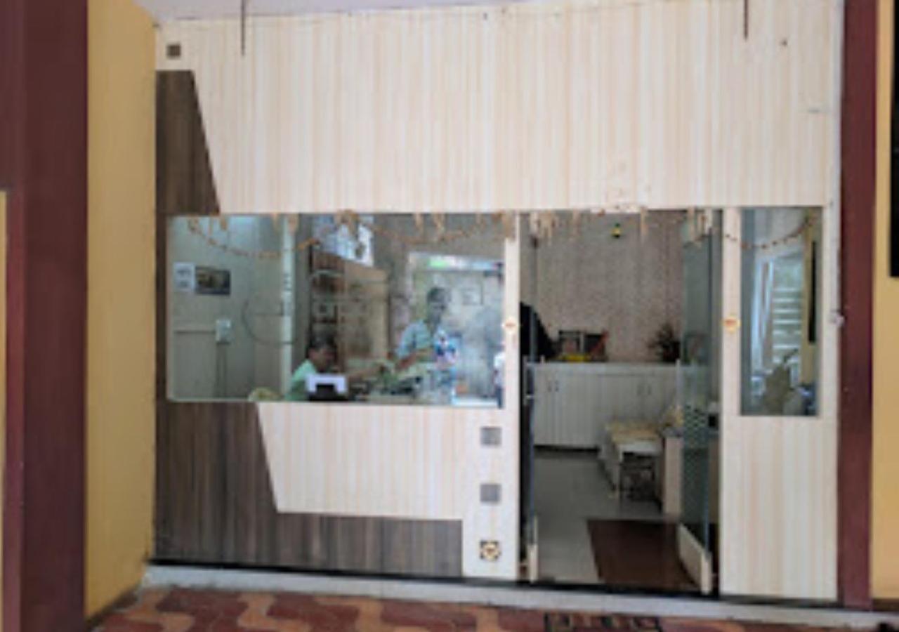 Hotel Mayur Restaurant Chandrapur Ngoại thất bức ảnh