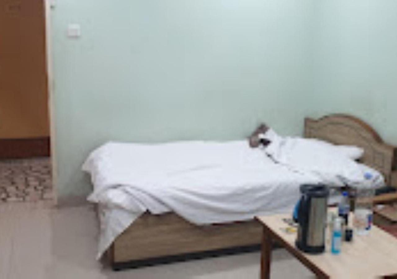 Hotel Mayur Restaurant Chandrapur Ngoại thất bức ảnh