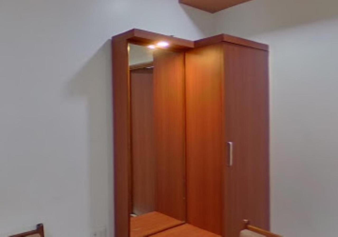 Hotel Mayur Restaurant Chandrapur Ngoại thất bức ảnh