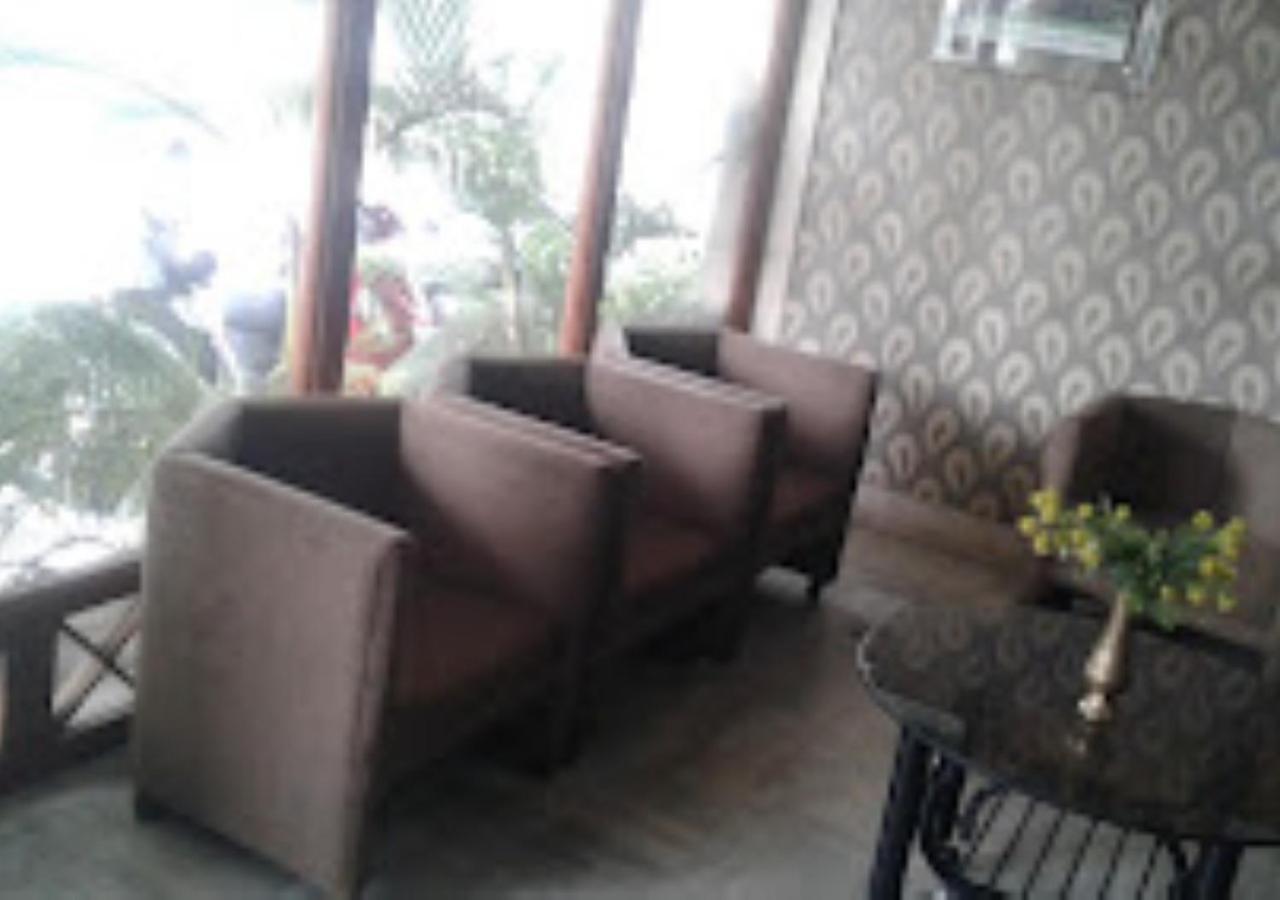 Hotel Mayur Restaurant Chandrapur Ngoại thất bức ảnh